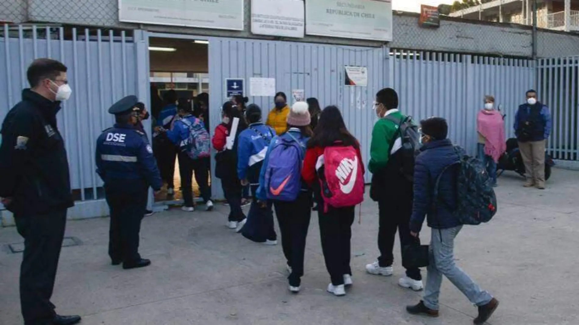 ¿Por qué habrá clases el sábado 17 de junio-